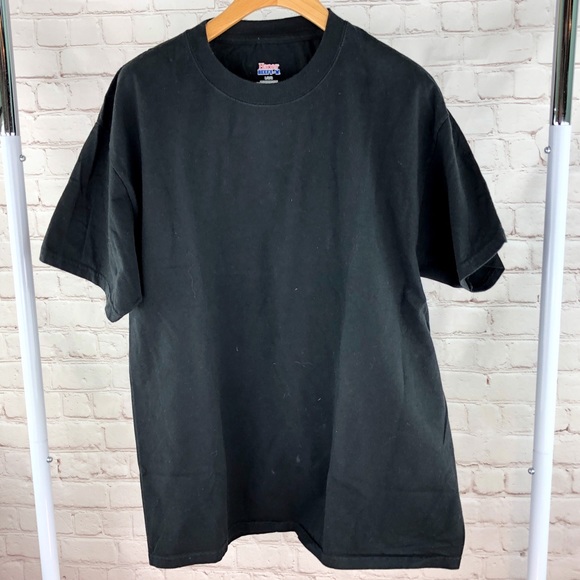 Irrelevant Traitor Tee - Picture 4 of 5